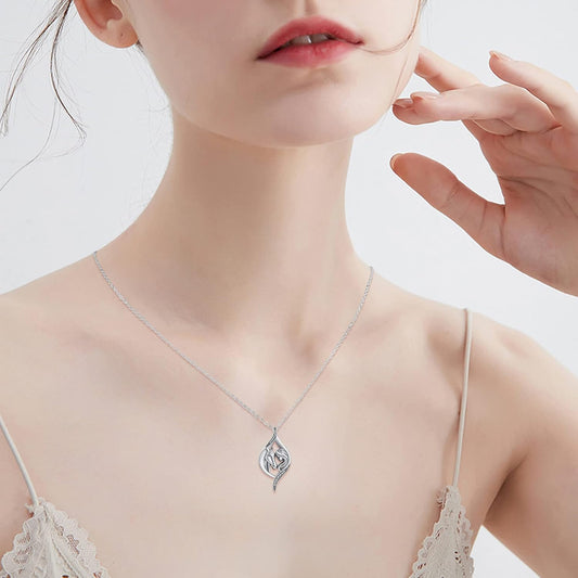 A Heartfelt Promise: The Clavicle Pendant with Loving Note
