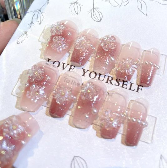 Whitening Wearable Elk Nails Fake Nails Manicure Stickers