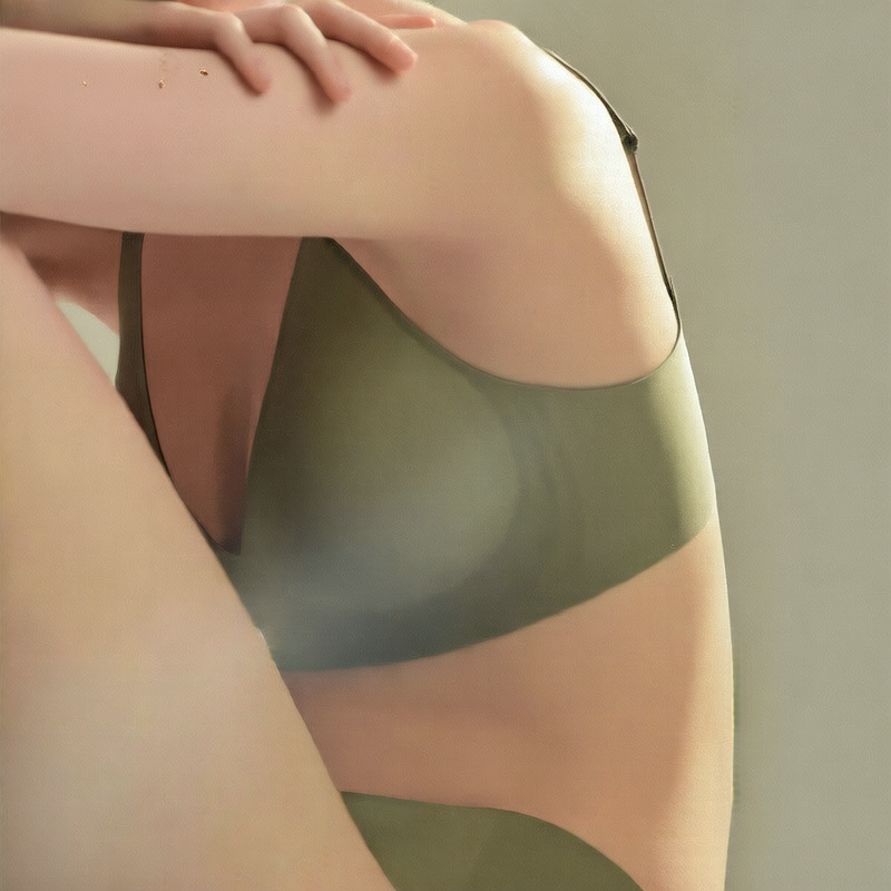 Soft support smooth-surfaced seamless underwear